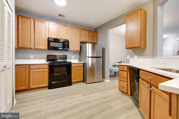 $2,350 | 7557 Stoney Run Drive, Unit 101, Hanover, MD 21076