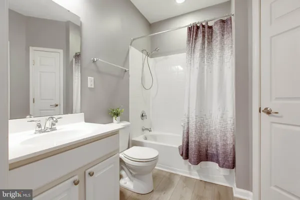 $2,350 | 7557 Stoney Run Drive, Unit 101, Hanover, MD 21076