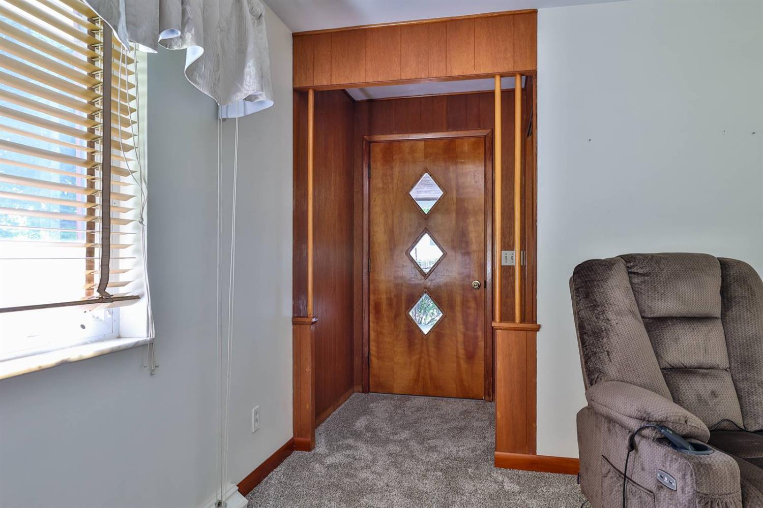 9500 North Dearborn Road Guilford, IN 47022 - Photo 5 of 54