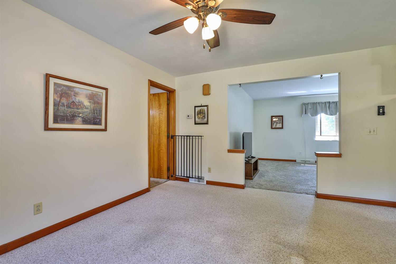 9500 North Dearborn Road Guilford, IN 47022 - Photo 10 of 54