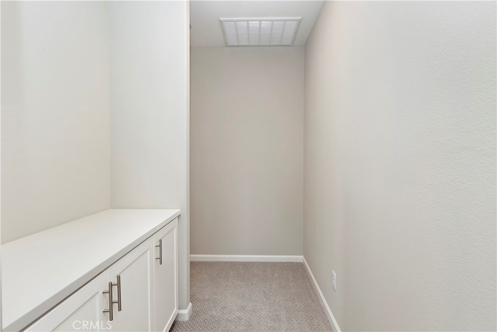 7179 Rindle Lane Riverside, CA 92503 - Photo 19 of 21 a view of utility room