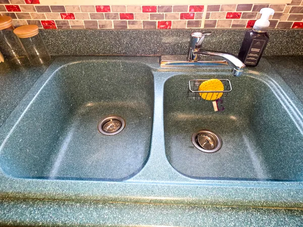 $57,500 | 127 Park Avenue, Flora, IL 62839