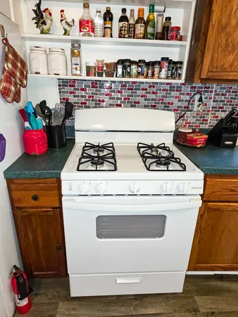 $57,500 | 127 Park Avenue, Flora, IL 62839