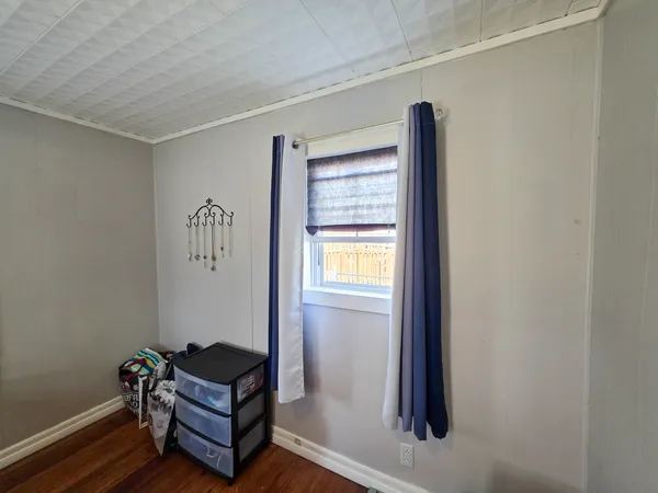 $57,500 | 127 Park Avenue, Flora, IL 62839