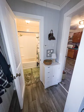 $57,500 | 127 Park Avenue, Flora, IL 62839