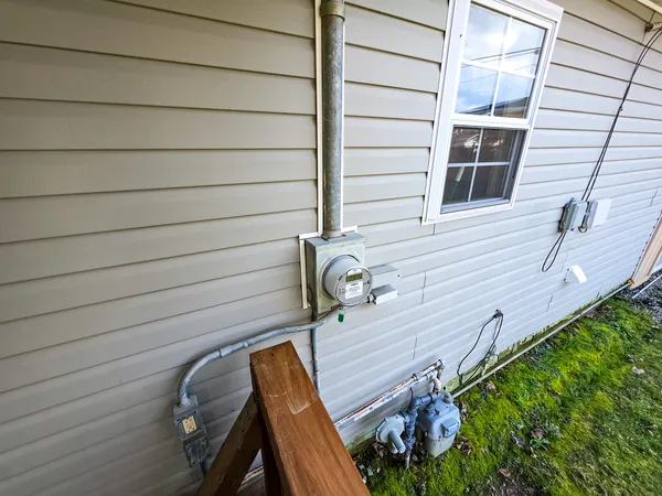 $57,500 | 127 Park Avenue, Flora, IL 62839