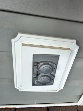 $57,500 | 127 Park Avenue, Flora, IL 62839