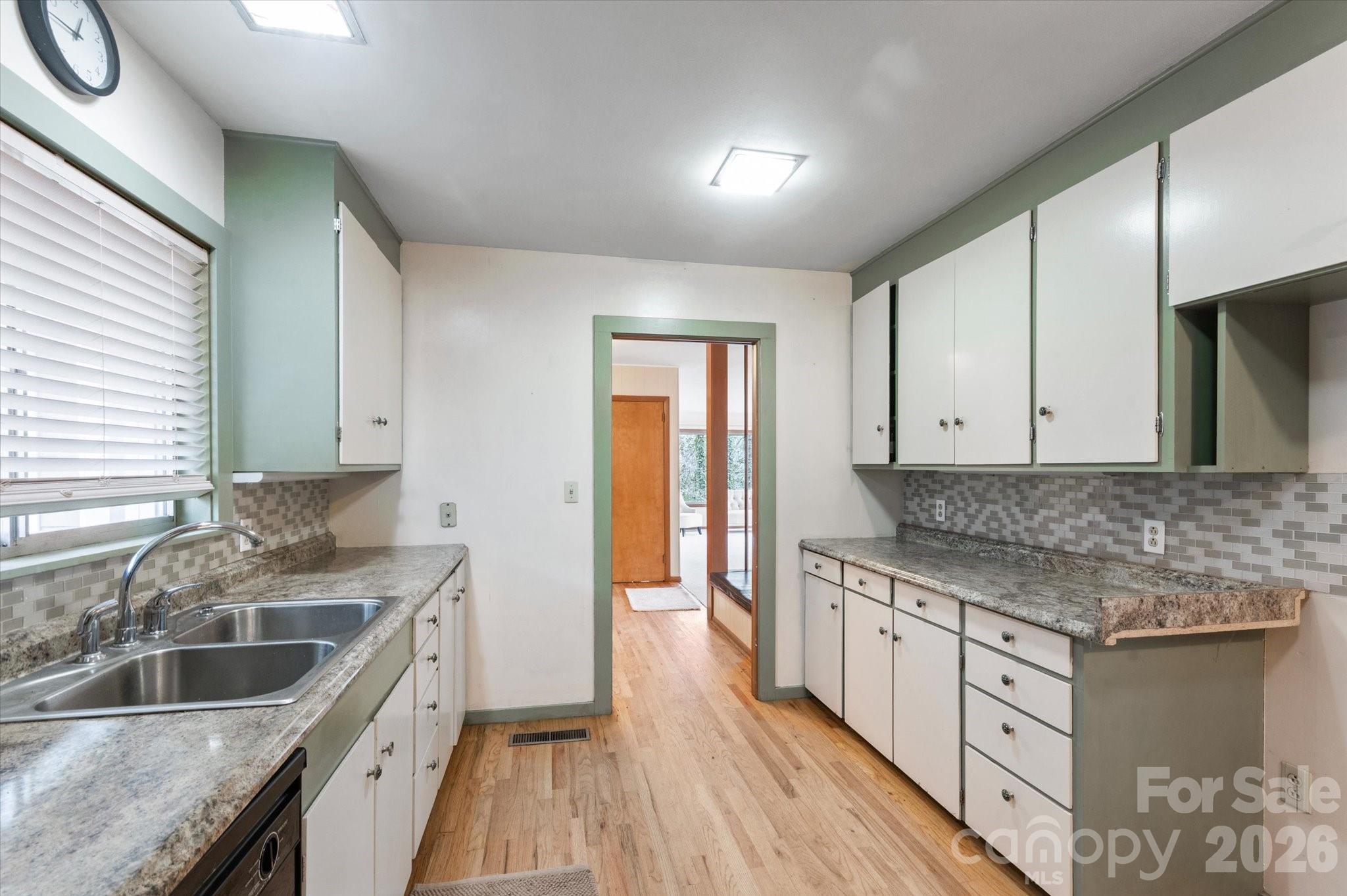 277 Fairlane Road Columbus, NC 28722 - Photo 13 of 25 Gallery Image 13