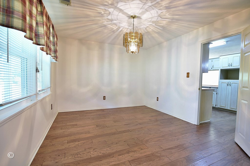 1169 Pineknot Road Box Springs, GA 31801 - Photo 8 of 33 Dining Room
