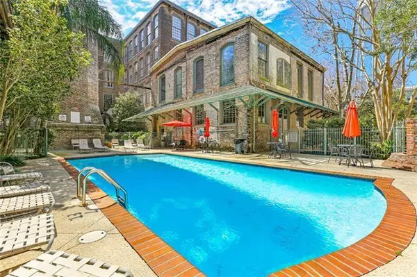 $1,700 | 920 Poeyfarre Street, Unit 214, New Orleans, LA 70130