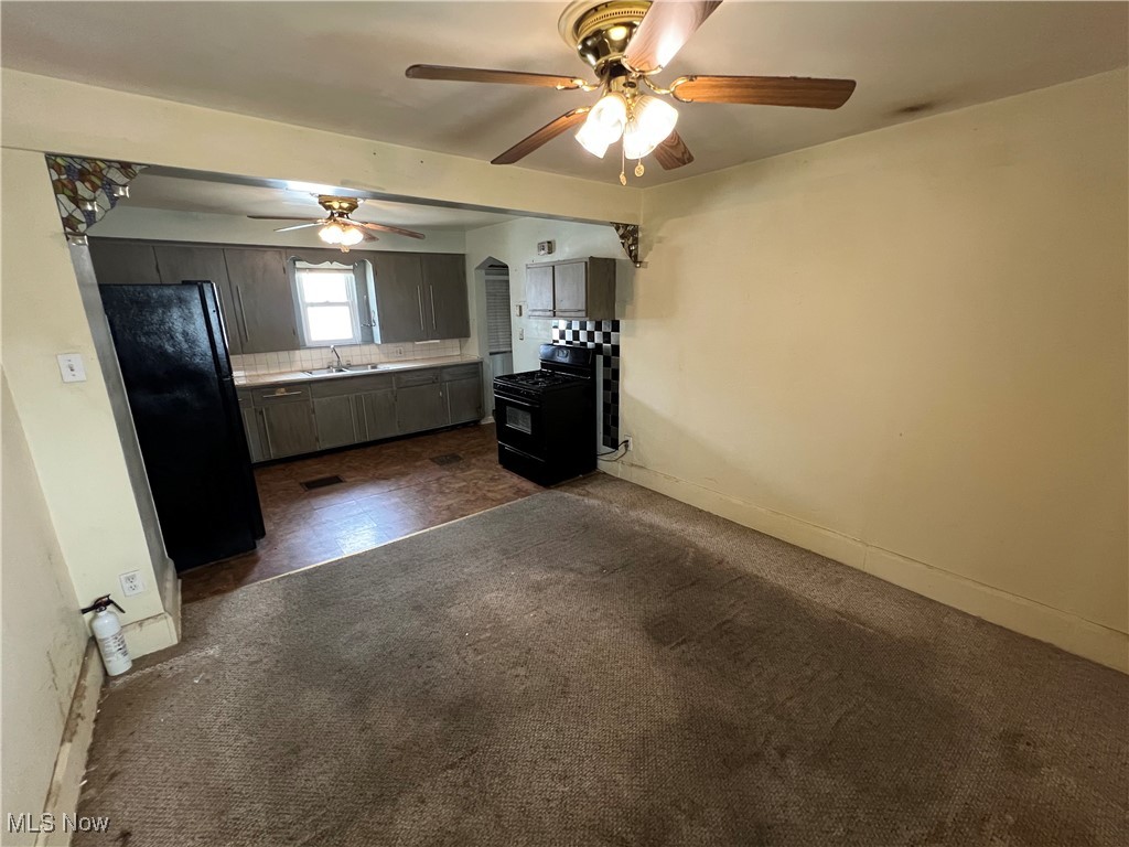 2909 Vestal Road Youngstown, OH 44509 - Photo 6 of 17
