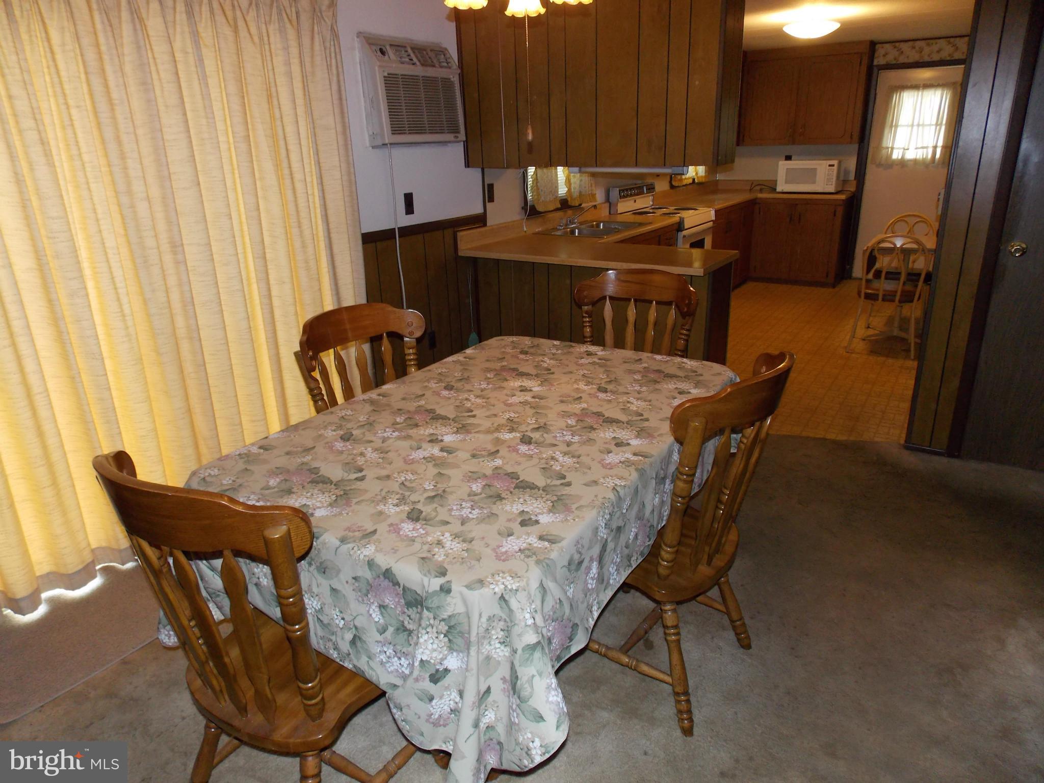 13100 Miles Road Baltimore, MD 21220 - Photo 8 of 24 Dining Room