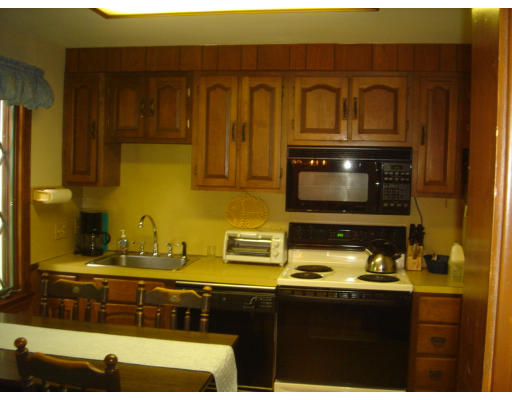190 Ridge Street Winchester, MA 01890 - Photo 8 of 11