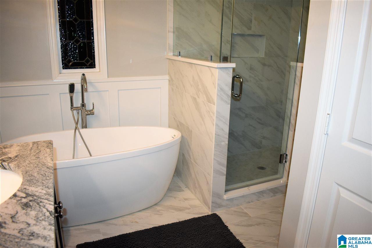 4428 Dolly Ridge Road Birmingham, AL 35243 - Photo 6 of 32 Gallery Image 6