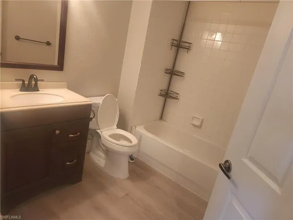 $2,750 | 4680 St Croix Lane, Unit 512, Naples, FL 34109