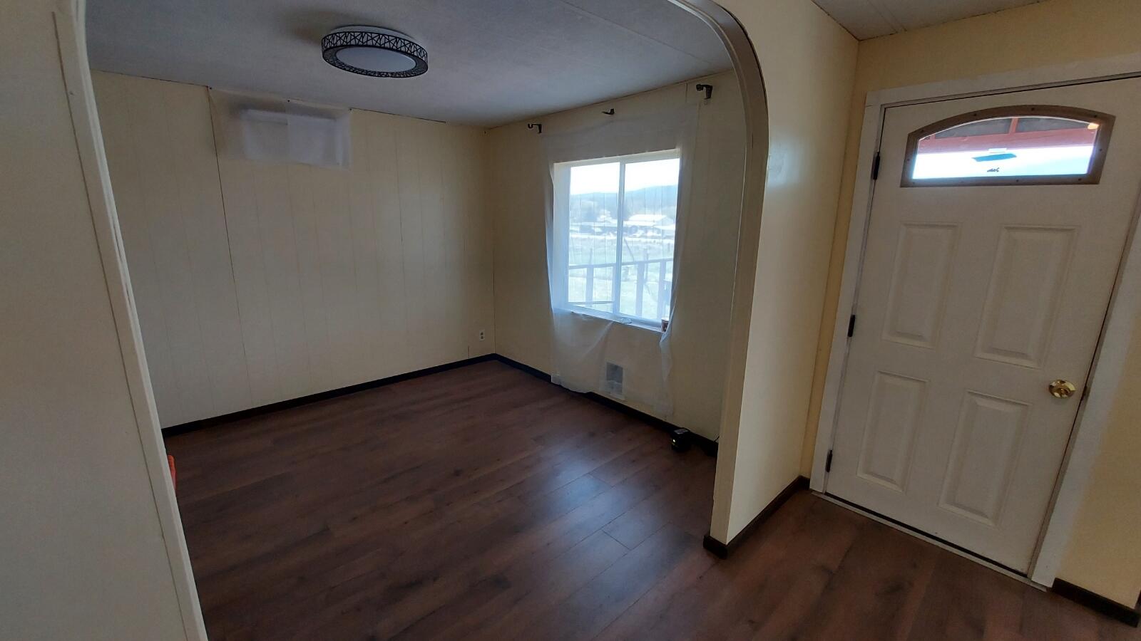 9728 Ben Kerns Road Klamath Falls, OR 97601 - Photo 19 of 58 Dining Room