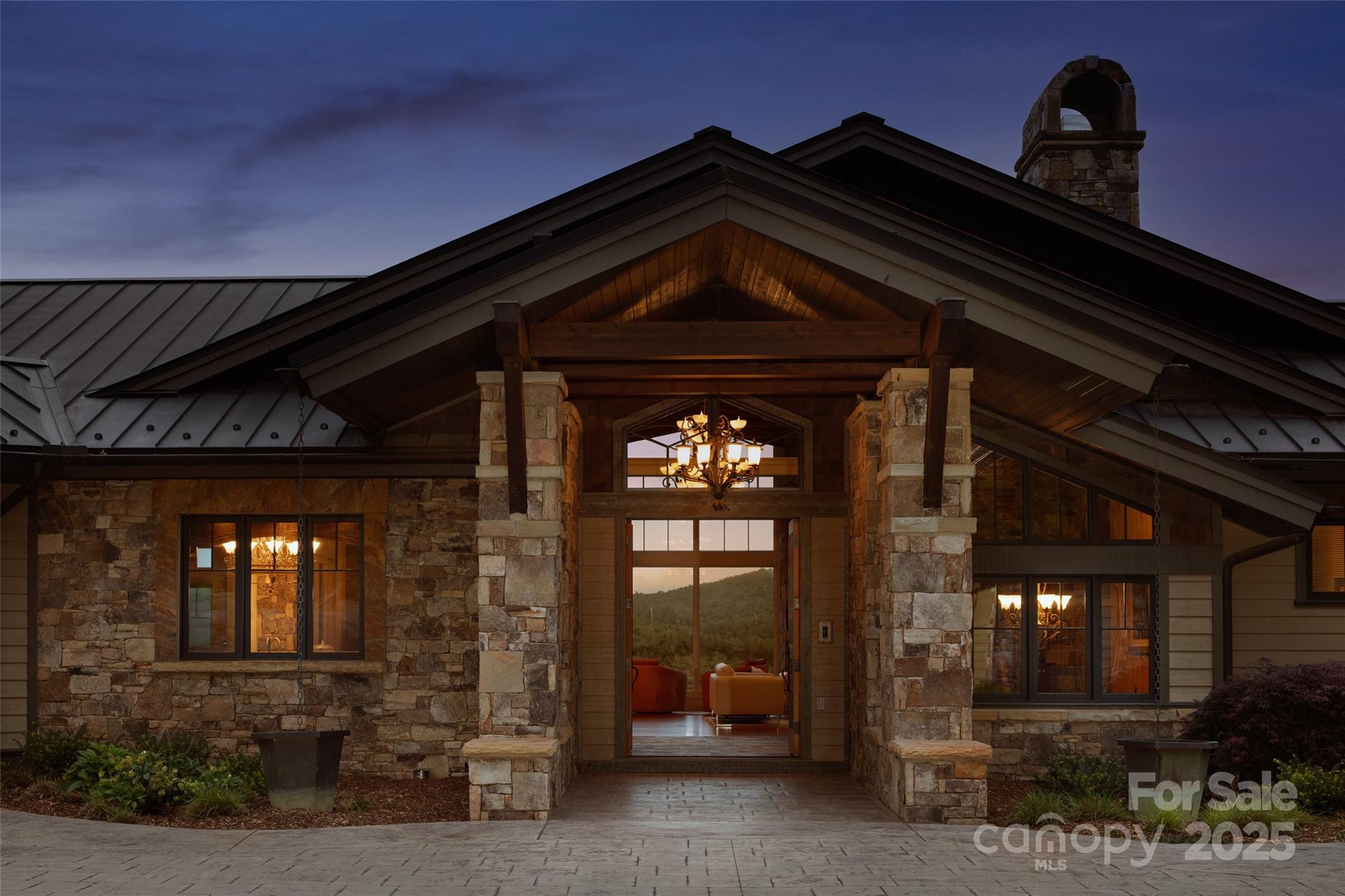 1547 Walnut Cove Road Hendersonville, NC 28739 - Photo 46 of 48