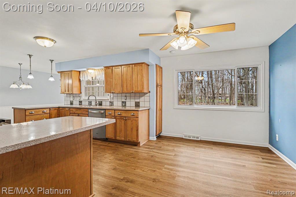 28861 Forest Ridge Drive Farmington, MI 48331 - Photo 12 of 39
