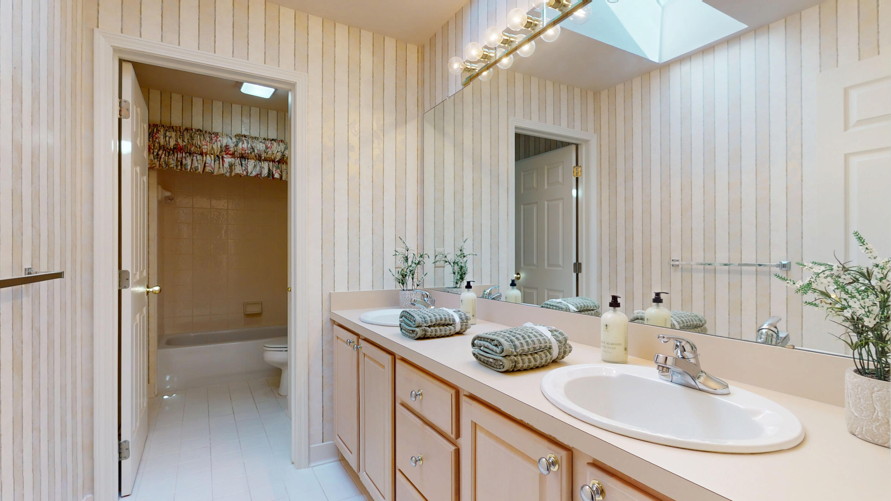 6576 Kennesaw Road Canton, MI 48187 - Photo 28 of 34 5676 Kennesaw, Canton, MI