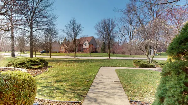 $689,900 | 6576 Kennesaw Road, Canton, MI 48187