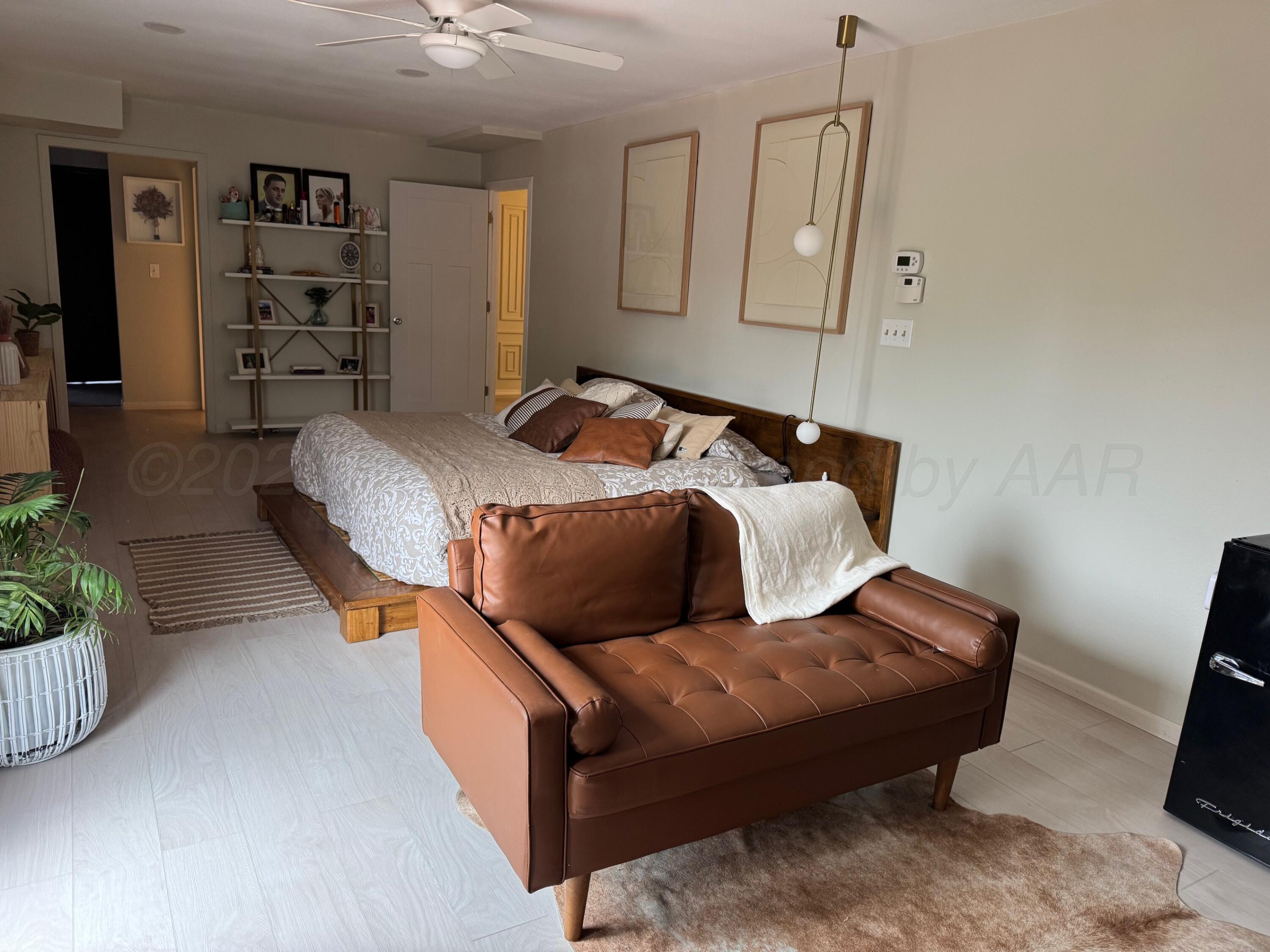 513 South Eton Street Perryton, TX 79070 - Photo 36 of 72 Master Suite 3