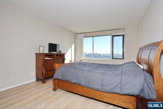 6 Horizon Road, Unit 1205 Fort Lee, NJ 07024 - Photo 23 of 45