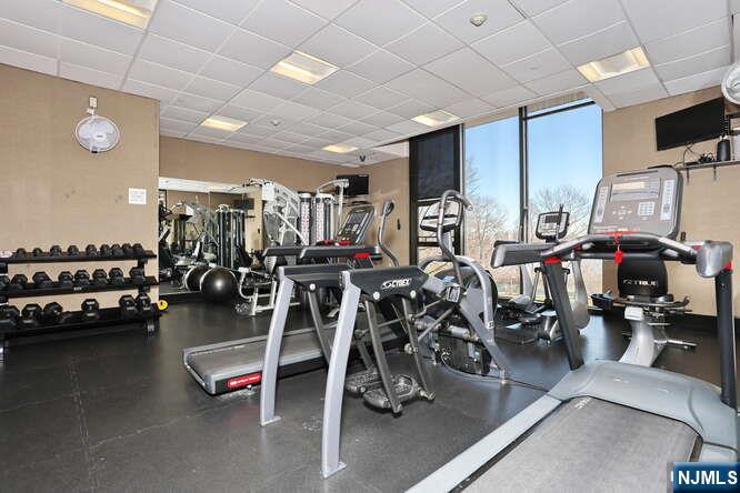 6 Horizon Road, Unit 1205 Fort Lee, NJ 07024 - Photo 31 of 45