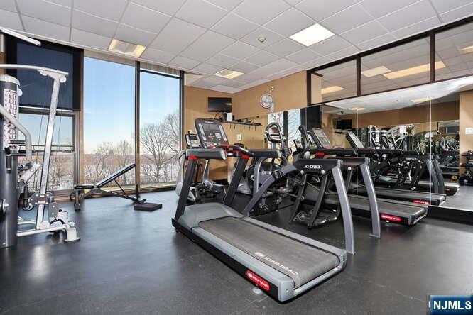 6 Horizon Road, Unit 1205 Fort Lee, NJ 07024 - Photo 32 of 45