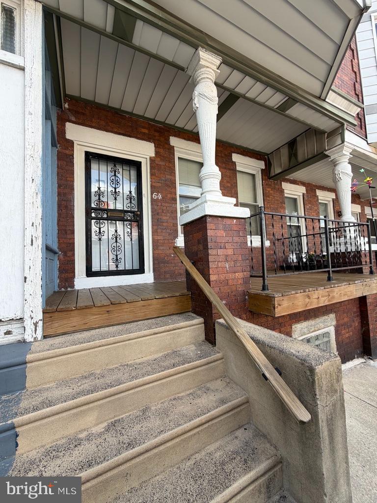 64 West Sharpnack Street Philadelphia, PA 19119 - Photo 2 of 25