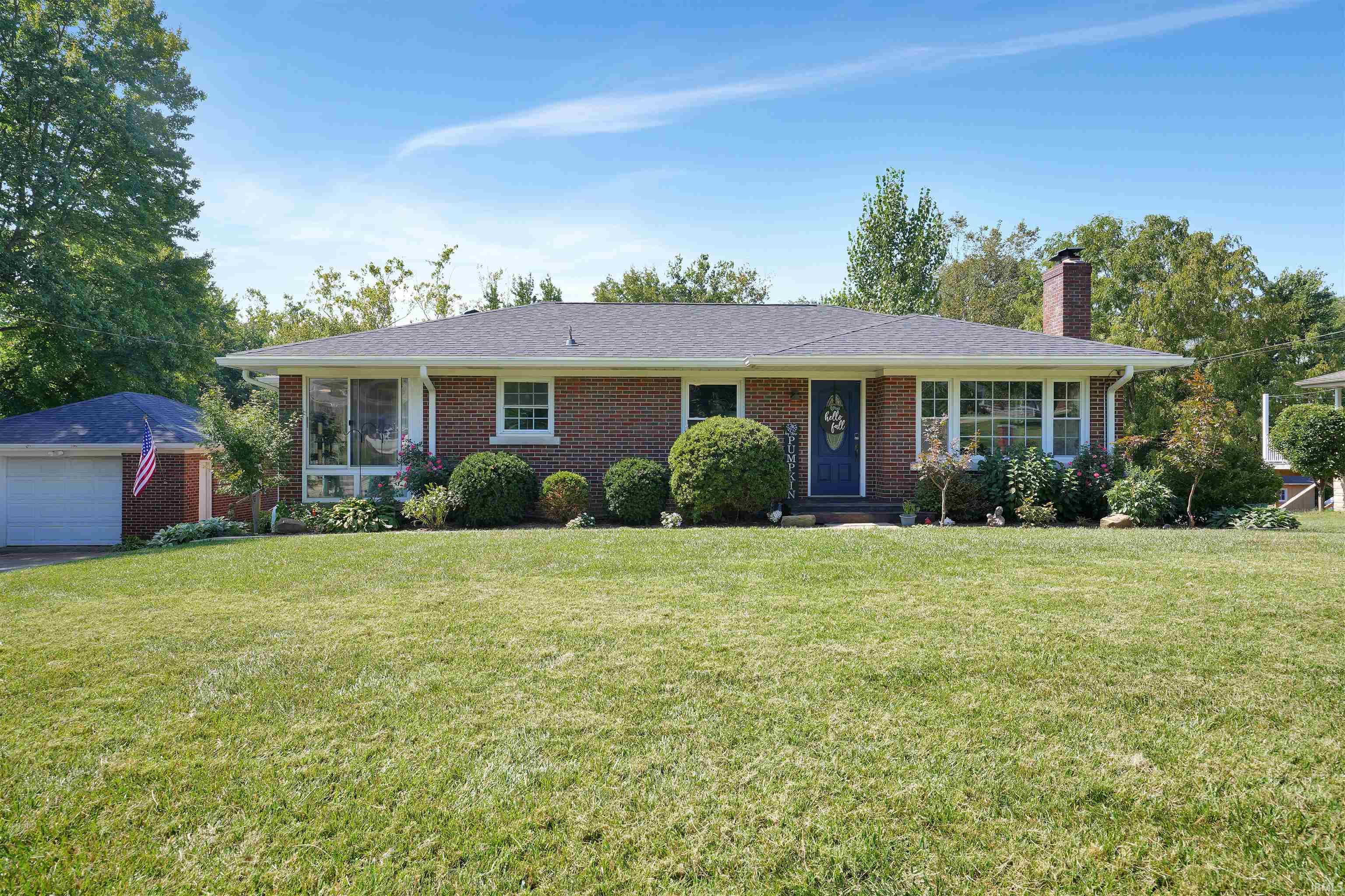 3234 North Red Bank Road Evansville, IN 47720 - Photo 1 of 24 Gallery Image 1