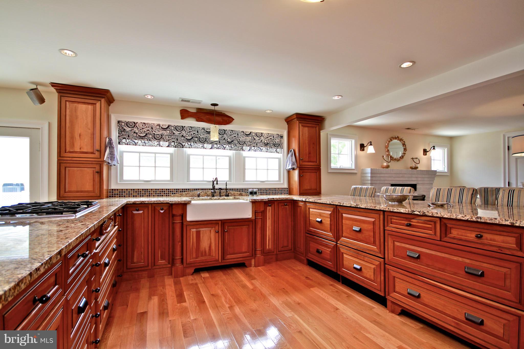 4021 Briar Point Road Baltimore, MD 21220 - Photo 14 of 30 Kitchen
