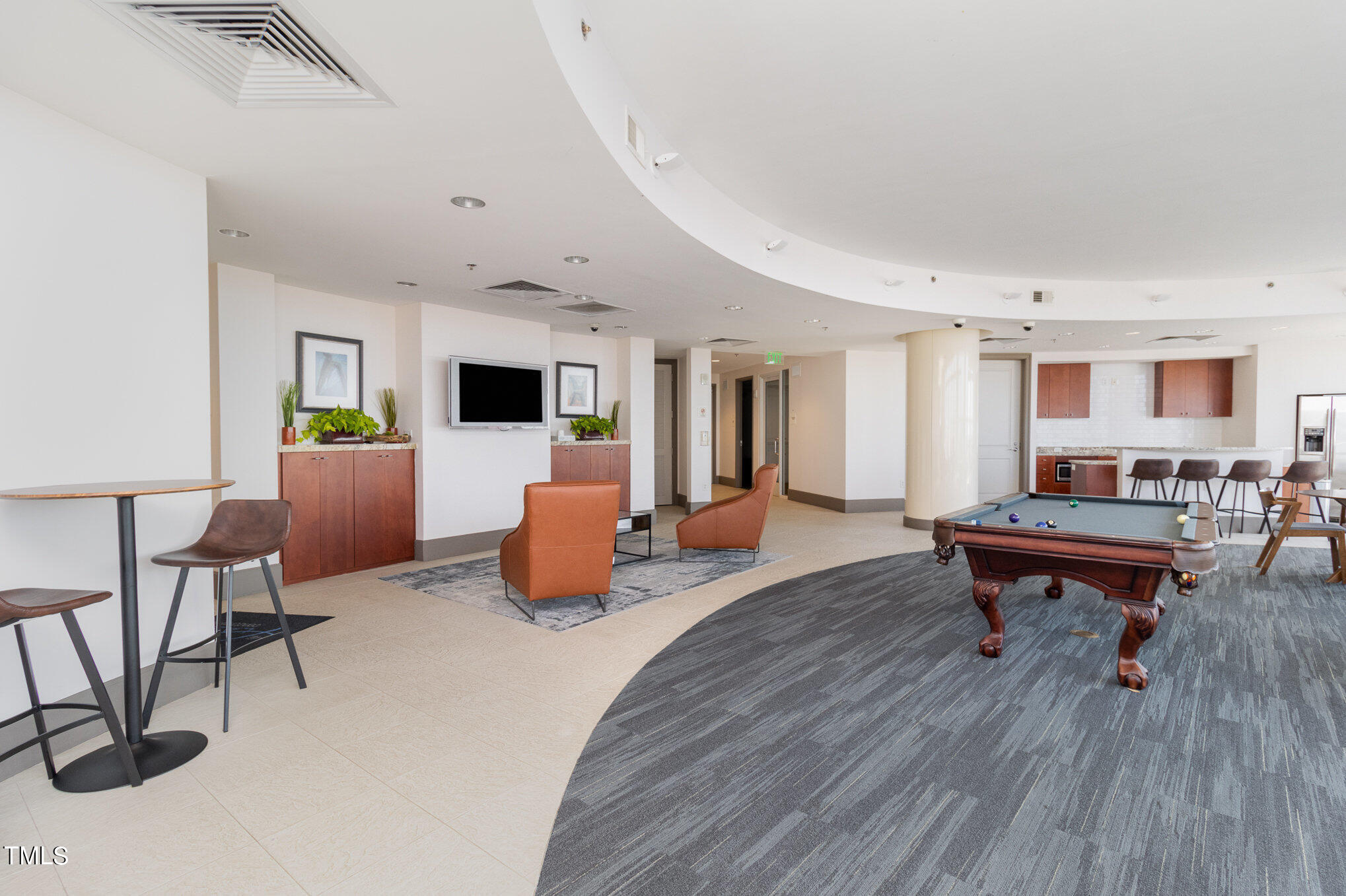 301 Fayetteville Street, Unit 2501 Raleigh, NC 27601 - Photo 22 of 33 Community Room