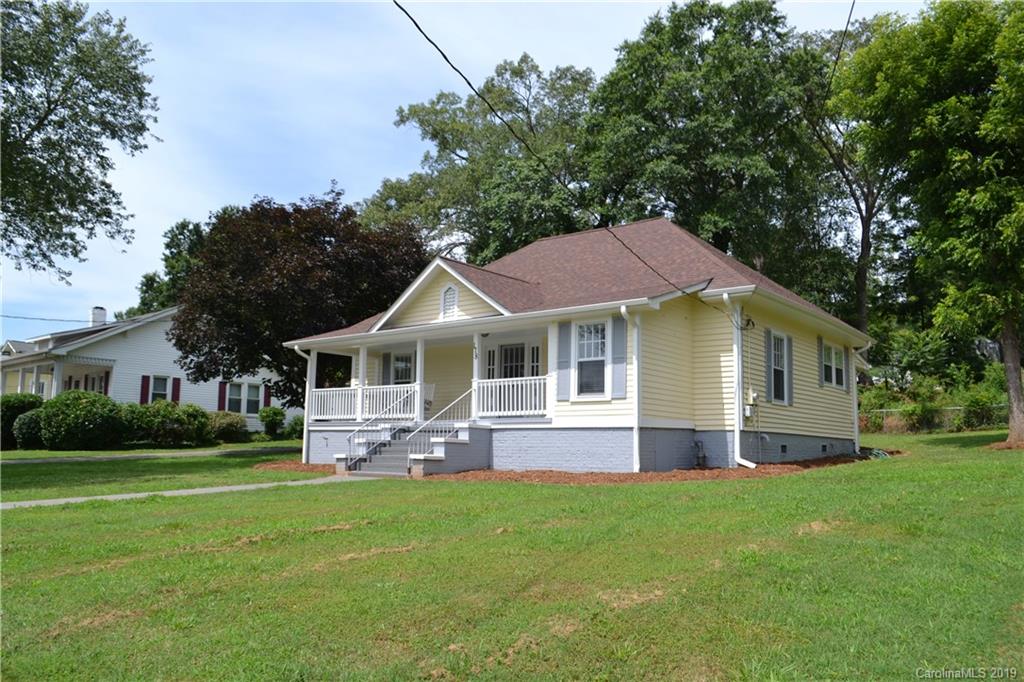 178 South Mitchell Avenue Rutherfordton, NC 28139 - Photo 5 of 43 Gallery Image 5