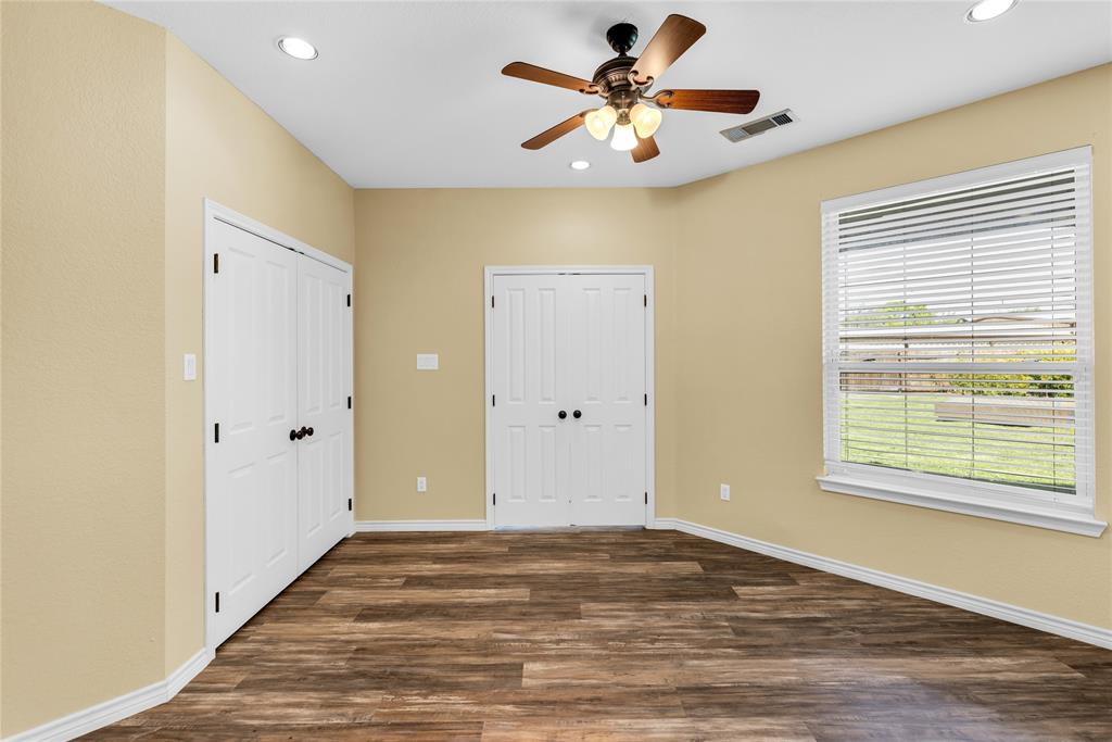 4031 Burleson Retta Road Burleson, TX 76028 - Photo 20 of 38 Opens into primary