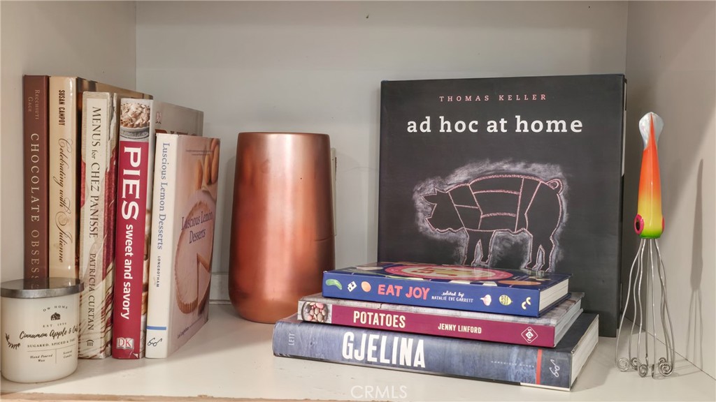 11357 Gramercy Place Riverside, CA 92505 - Photo 22 of 65 Space for microwave or cookbooks