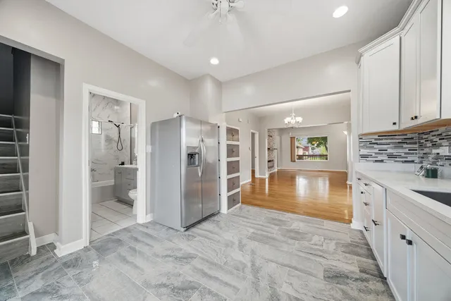 $2,300 | 11224 South Hermosa Avenue, Chicago, IL 60643