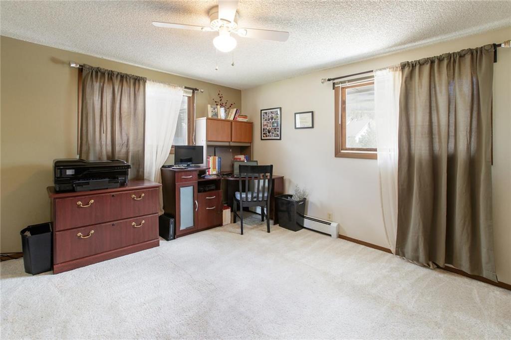 312 Alpine Road Dillon, CO 80435 - Photo 14 of 25 a room with furniture and a window