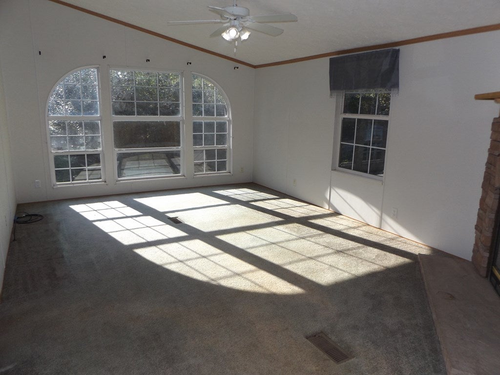 436 Joy Ranch Road Woodlawn, VA 24381 - Photo 13 of 22 Gallery Image 13