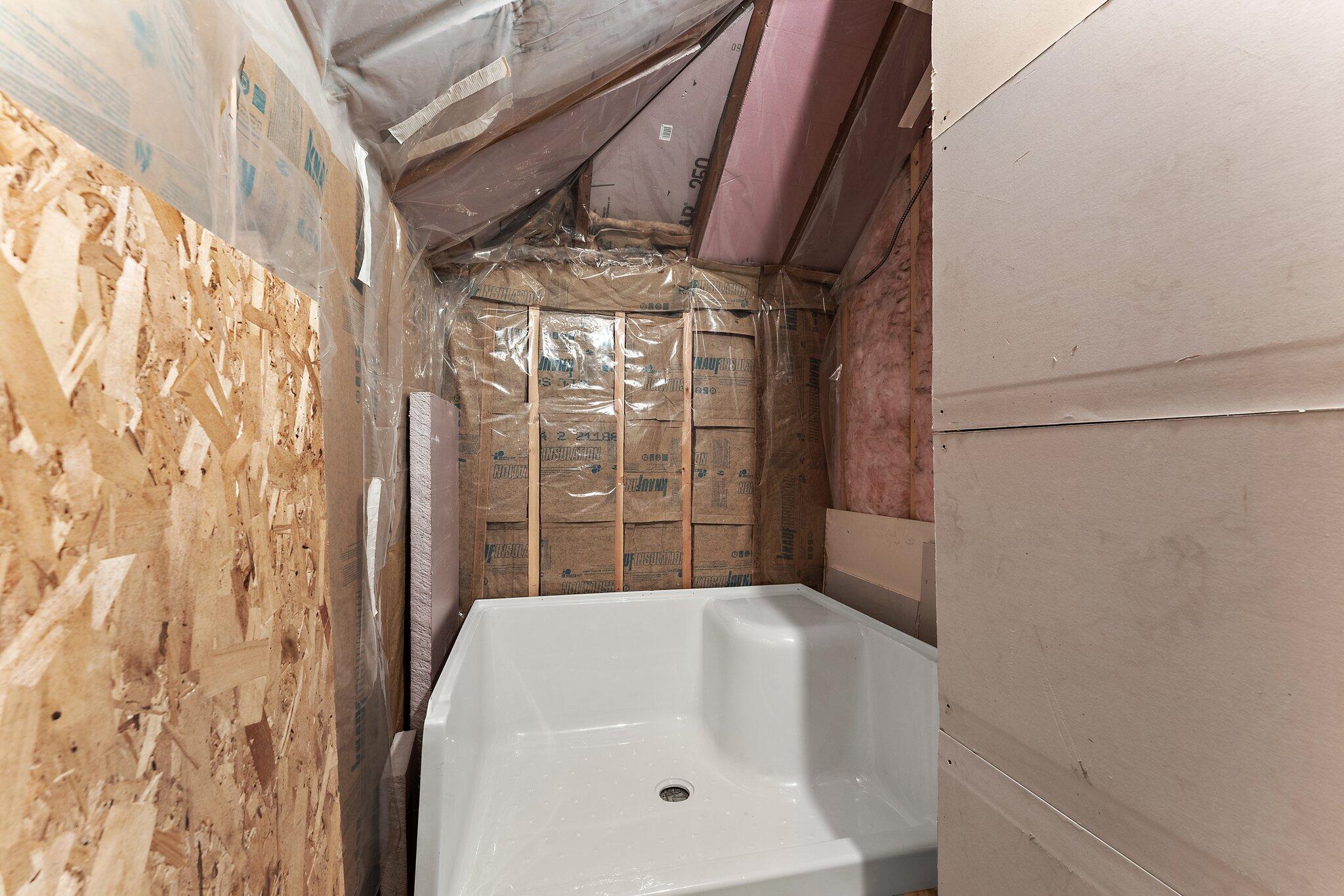 9107 Kleinman Road Highland, IN 46322 - Photo 17 of 22 2048x1365