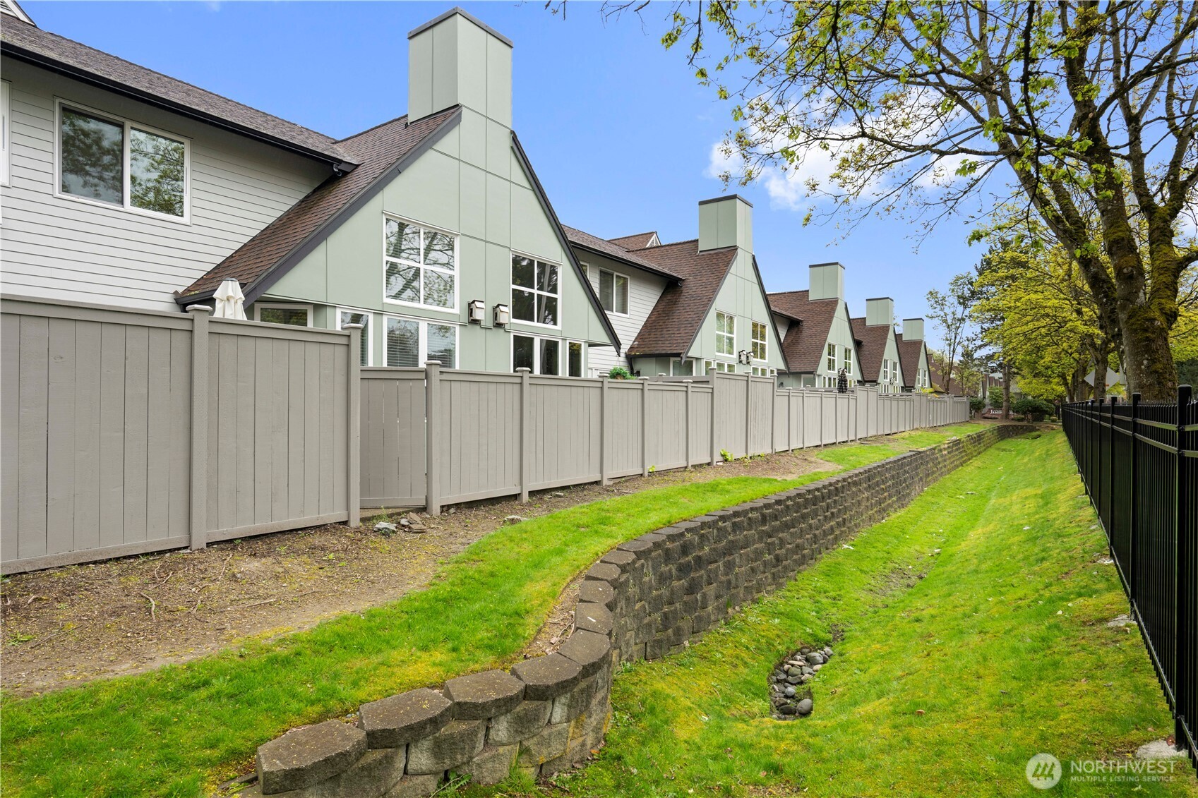 6615 South 239th Place, Unit R110 Kent, WA 98032 - Photo 25 of 26