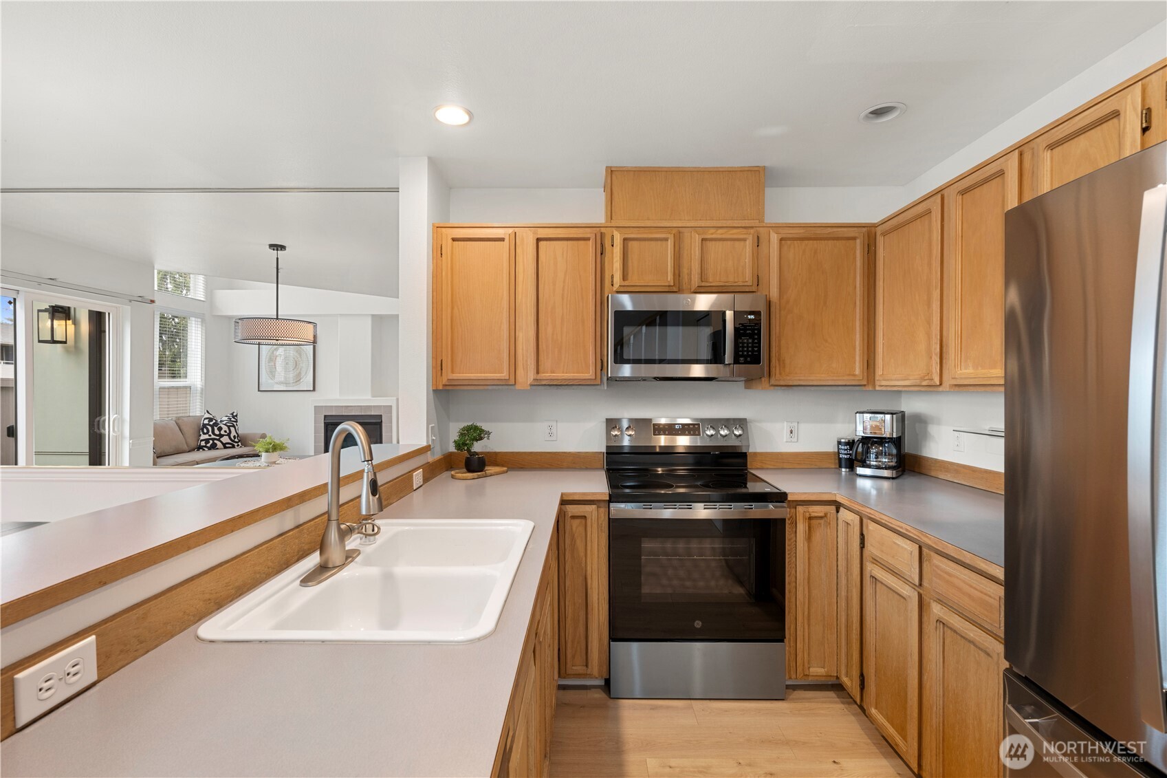 6615 South 239th Place, Unit R110 Kent, WA 98032 - Photo 4 of 26