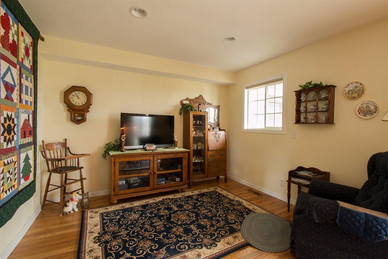 3329 Freeland Road Central Point, OR 97502 - Photo 9 of 25 Additional Photo