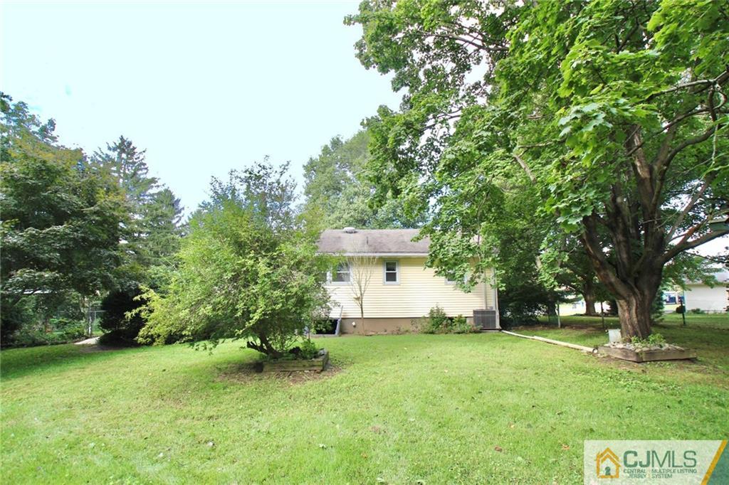 4 Prests Mill Road Old Bridge, NJ 08857 - Photo 2 of 17 Gallery Image 2