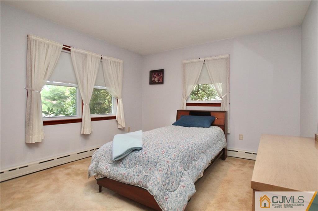 4 Prests Mill Road Old Bridge, NJ 08857 - Photo 8 of 17 Gallery Image 8