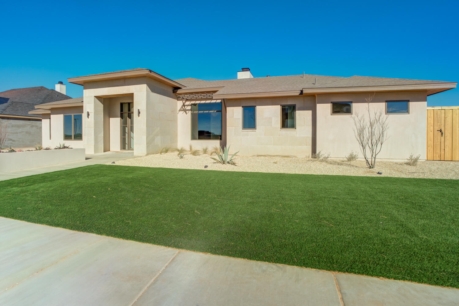 4010 151st Street Lubbock, TX 79423 - Photo 4 of 70 DSC06401_2_3_4_5