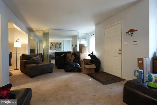 $310,000 | 5 Tudor Court, Ewing, NJ 08628