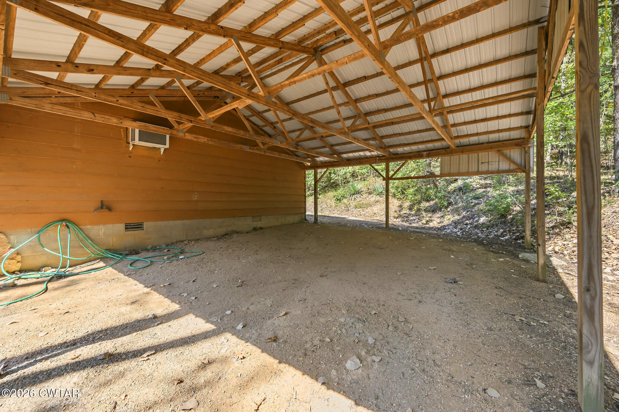 9512 Mt Carmel Road Decaturville, TN 38329 - Photo 36 of 38 DSC_0511