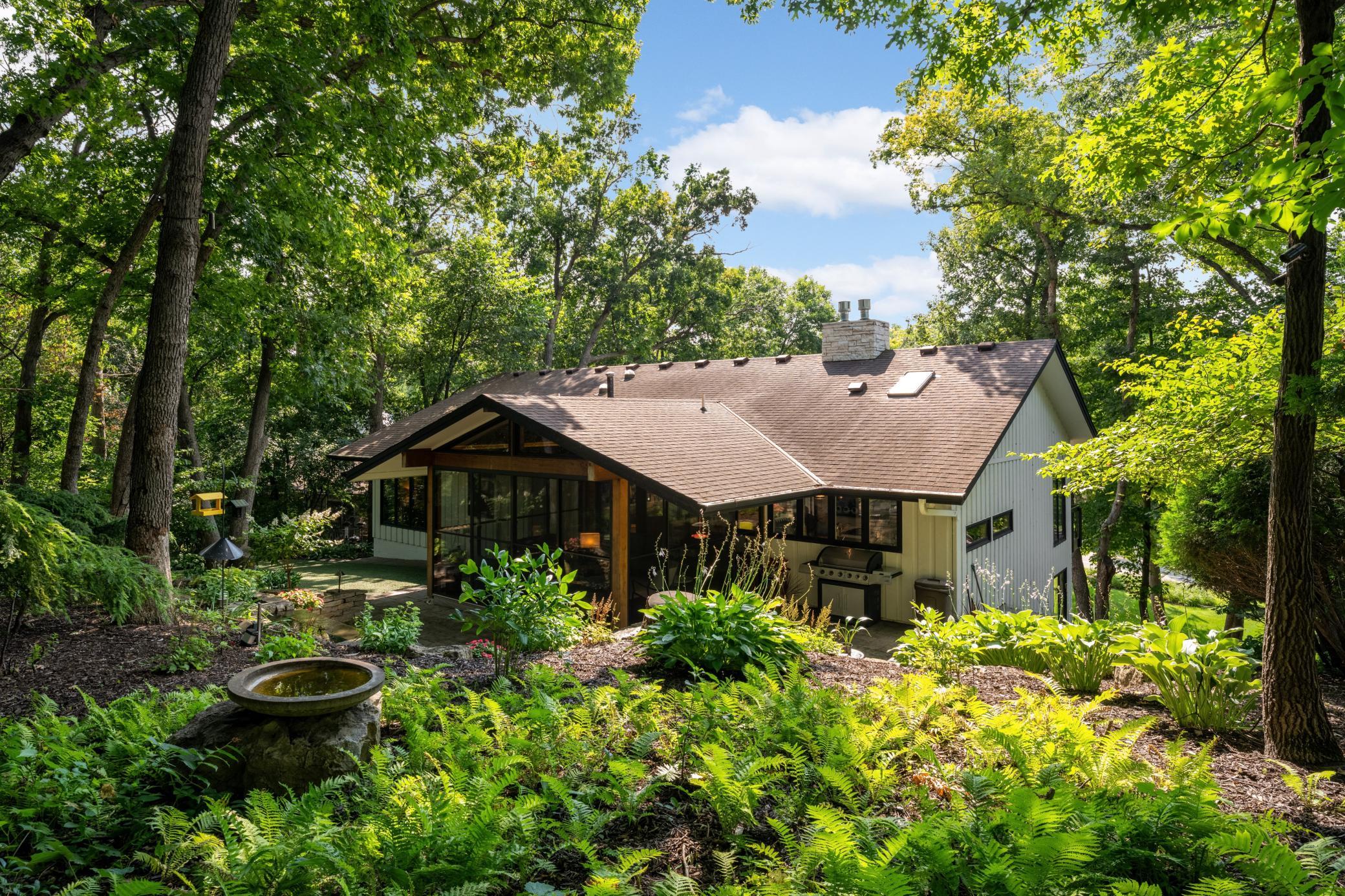 7009 Gleason Road Edina, MN 55439 - Photo 20 of 28 Gallery Image 20