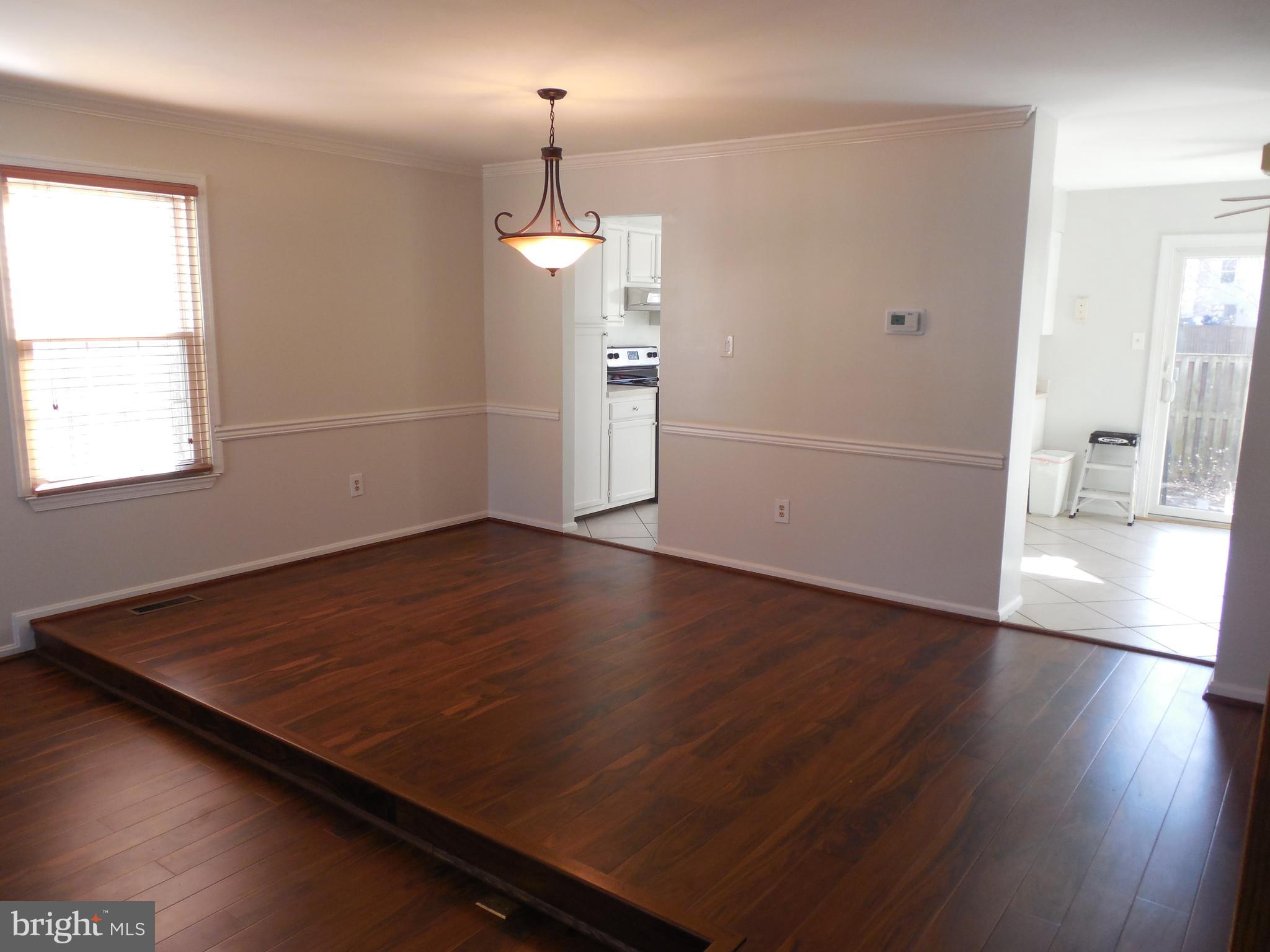 14930 Habersham Circle Silver Spring, MD 20906 - Photo 10 of 26 seperate formal dining