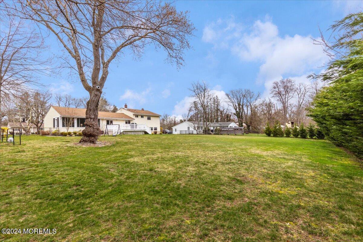 36 Willow Road Tinton Falls, NJ 07724 - Photo 12 of 44 24-36WillowRd_024